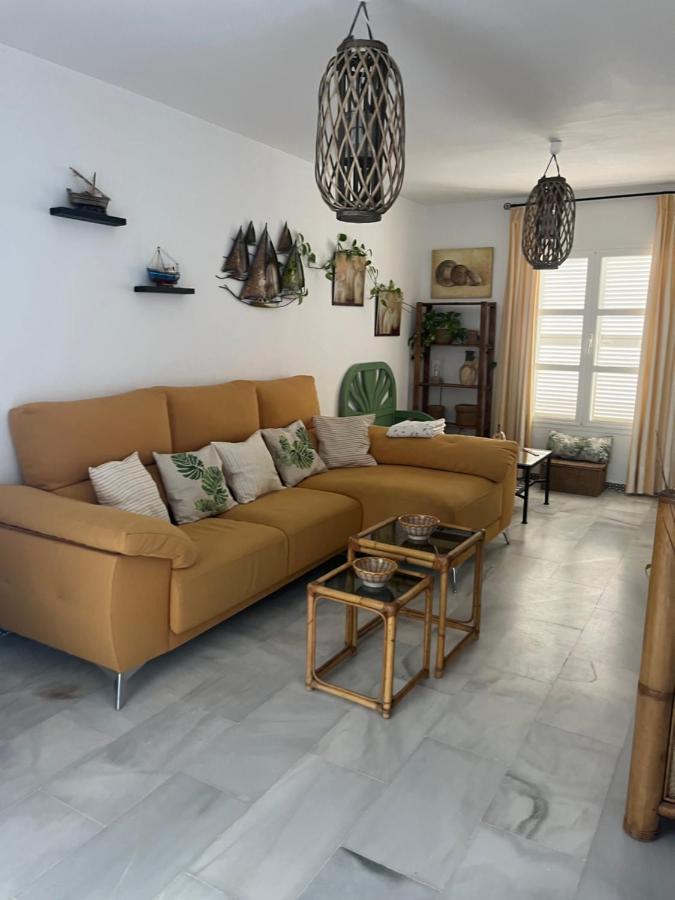 Pueblo Marinero Apartment Novo Sancti Petri Luaran gambar